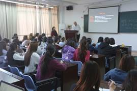 说明:E:\1、bw必威西汉姆联\2、系部事务\服装学院 中央圣马丁讲座\1.jpg